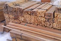 Daftar Harga Kayu Bangunan dan Triplek Terkini