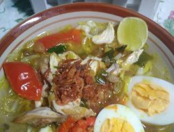 Hujan Hujan Bikin Soto Meriang, Habis Makan Pedasnya Bikin Meriang